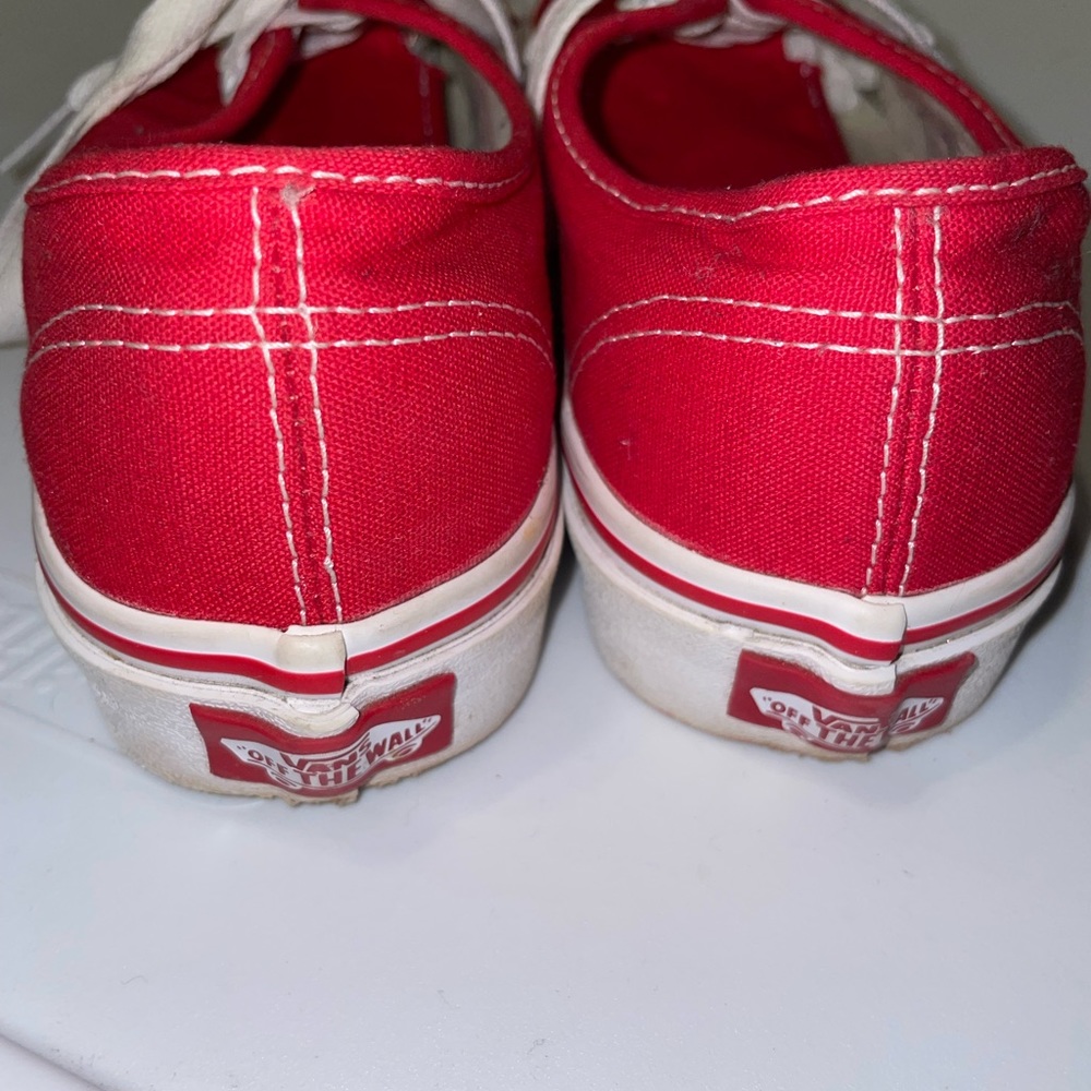 Vans - Picture 4 of 4